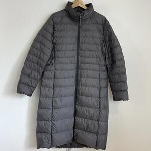 Uniqlo Women's Size XL Ultra Light Down Filled Puffer Jacket Long Coat Packable